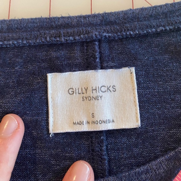Gilly Hicks size small navy blue soft comfy leisure long sleeve casual top - Picture 16 of 16